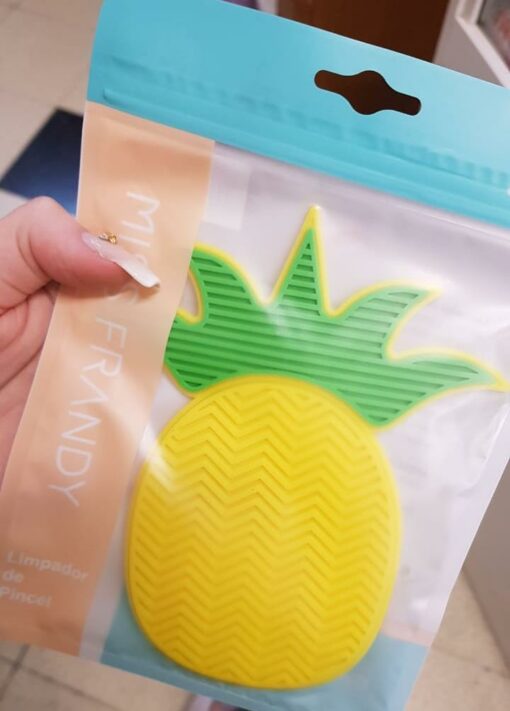 Limpiador de pinceles piña