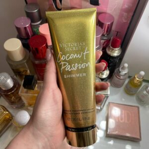 Crema corporal COCONUT PASSION SHIMMER de Victoria´s Secret, 236ml