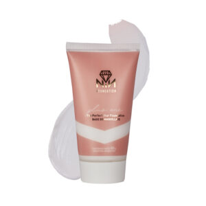PONCHE CREMA / BASE PLUS ONE THE PERFECT BLUR FOUNDATION 40 GRAMOS