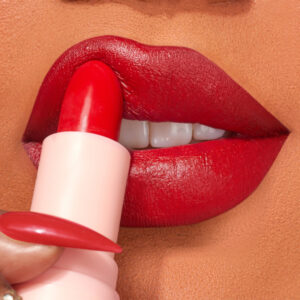 POUTY LIPS / LABIAL LARGA DURACIÓN – BELI (vto 1/25)