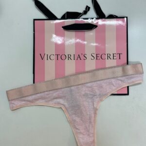 Panty VS rosa con elástico rosa y detalle en hilos plateados, talle L