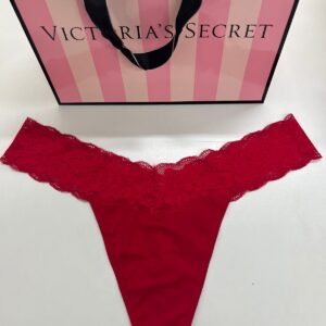 Panty roja con encaje, talle L