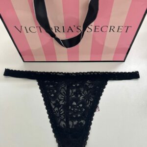 Panty VS negra de encaje talle L